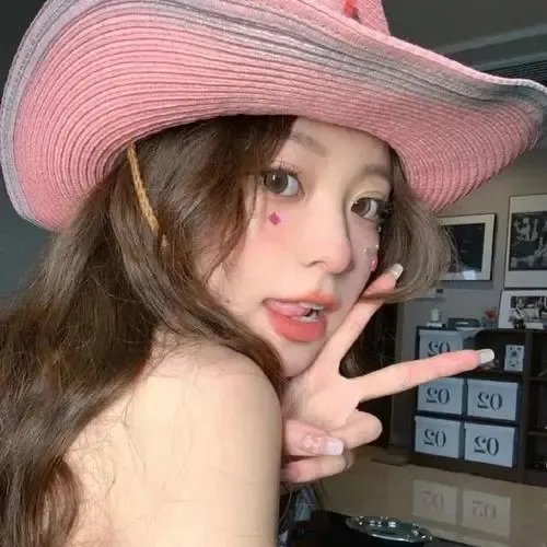 到了联谊会上发现连一个女生都没有