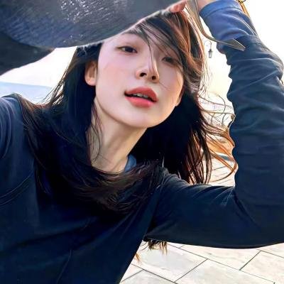 心声泄露，真千金逆袭成团宠